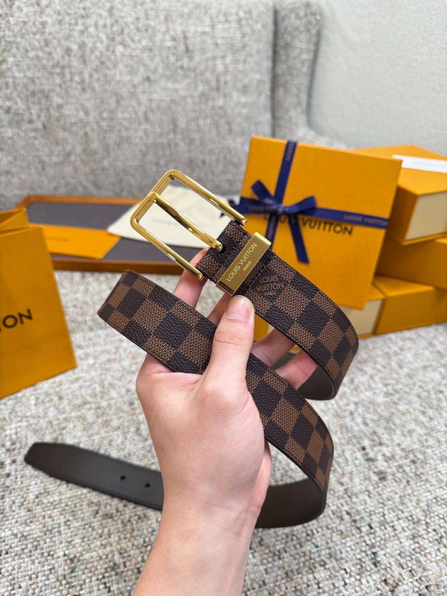 Lv belt