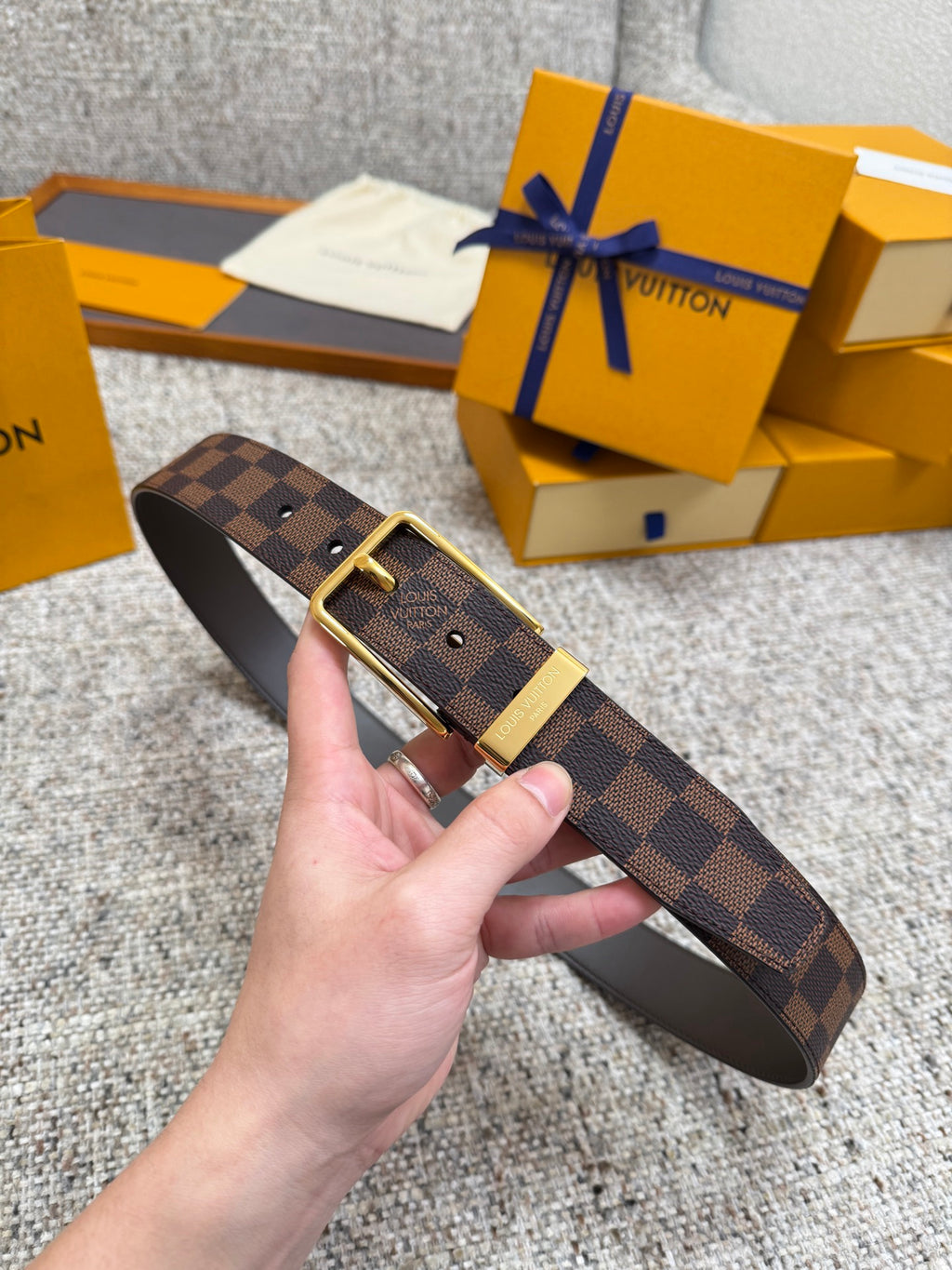 Lv belt