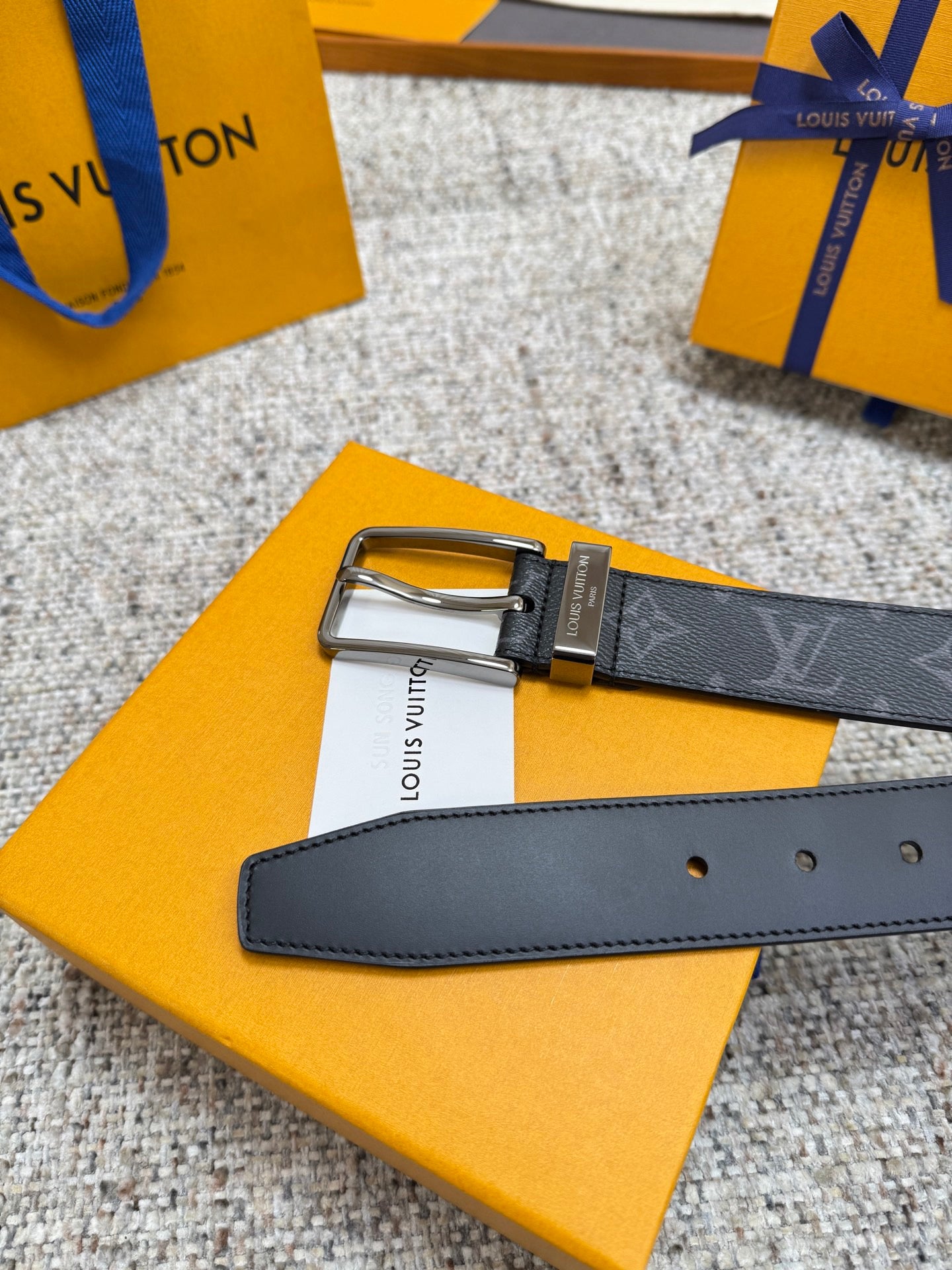 Lv belt