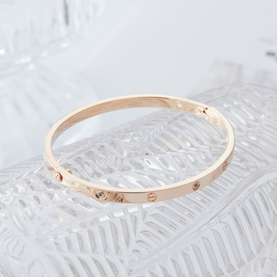 Ca bracelet