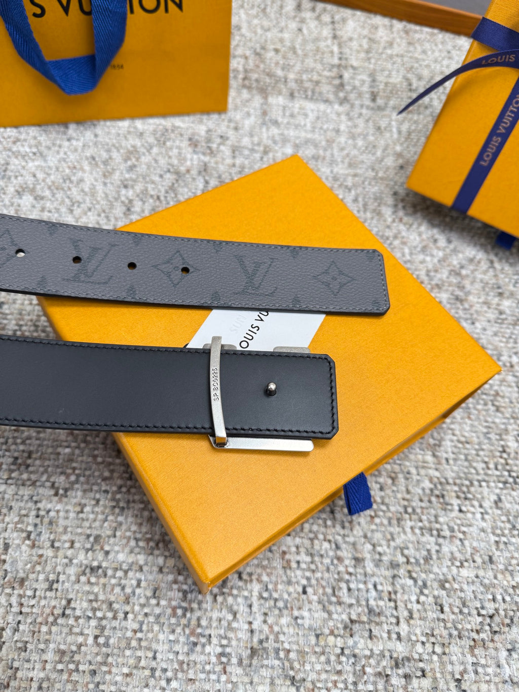 Lv belt