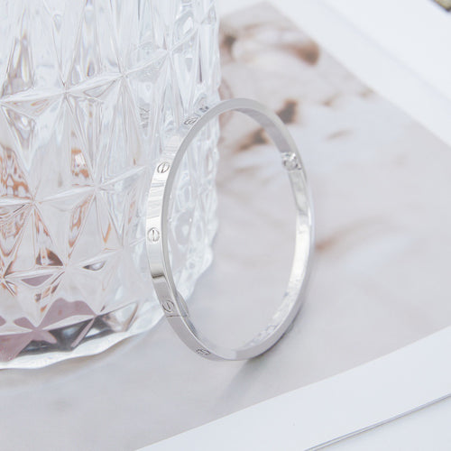 Ca bracelet
