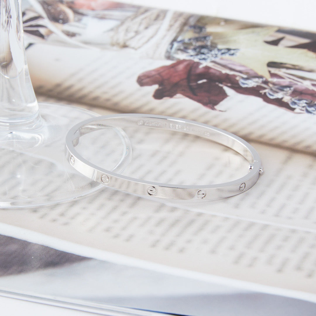 Ca bracelet
