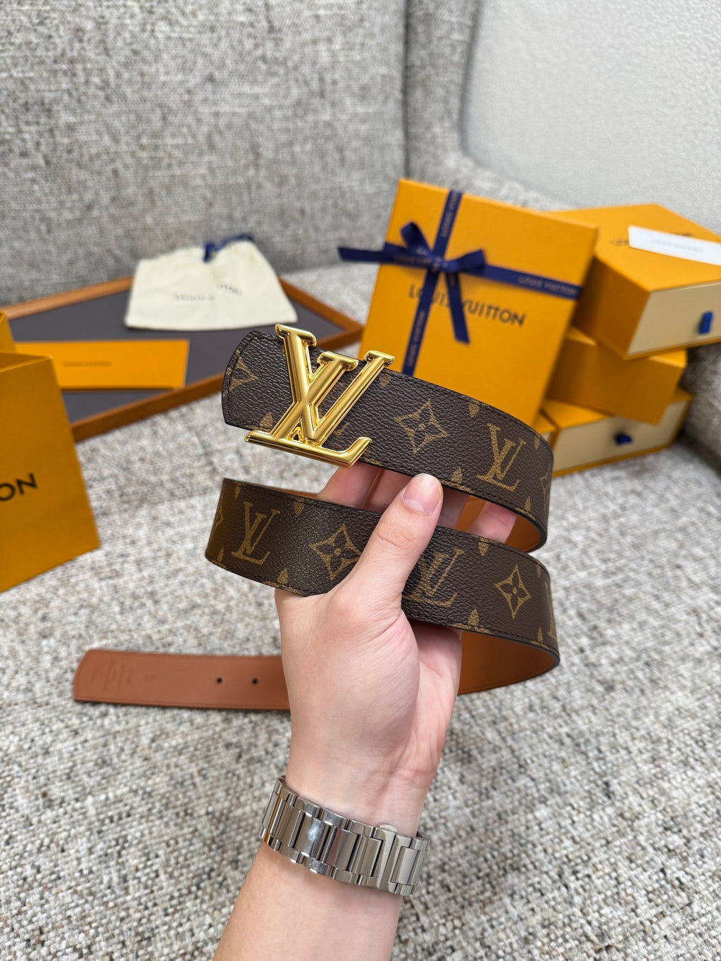 Lv belt