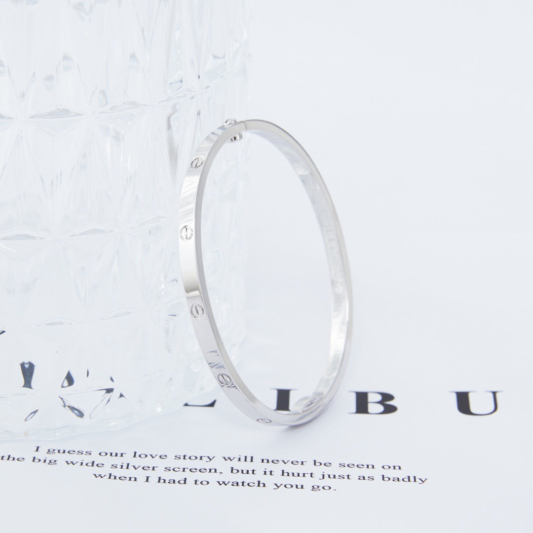 Ca bracelet
