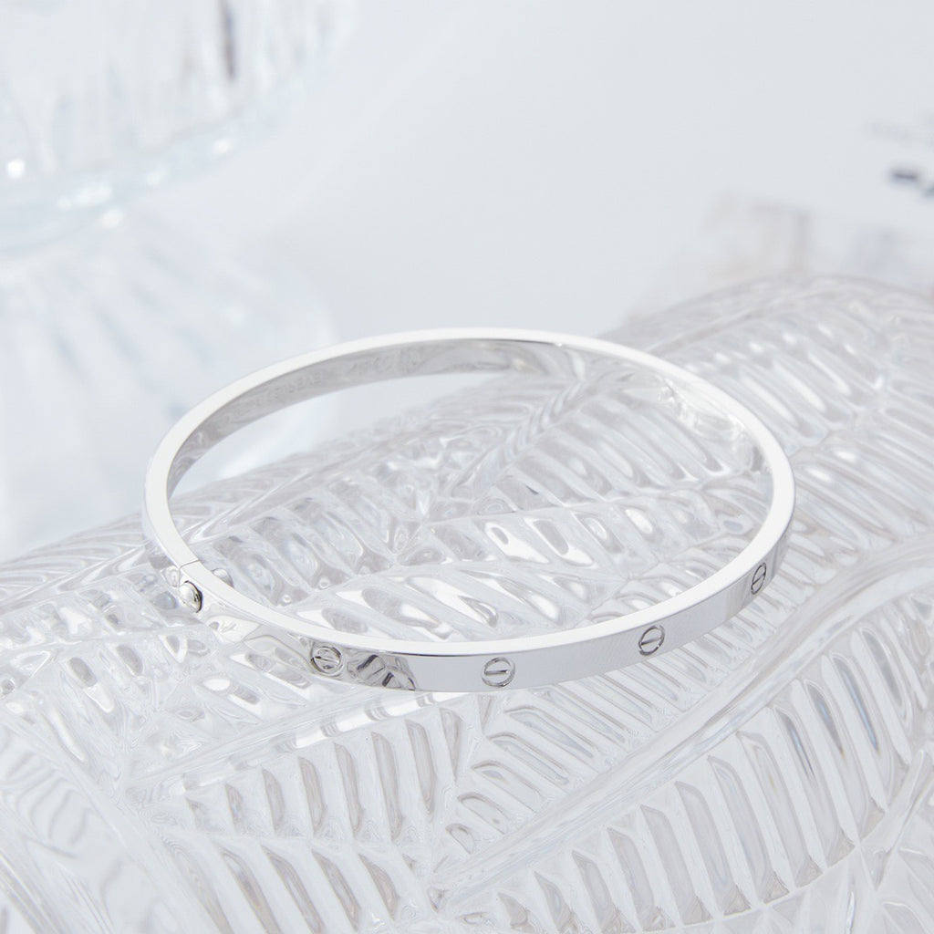 Ca bracelet