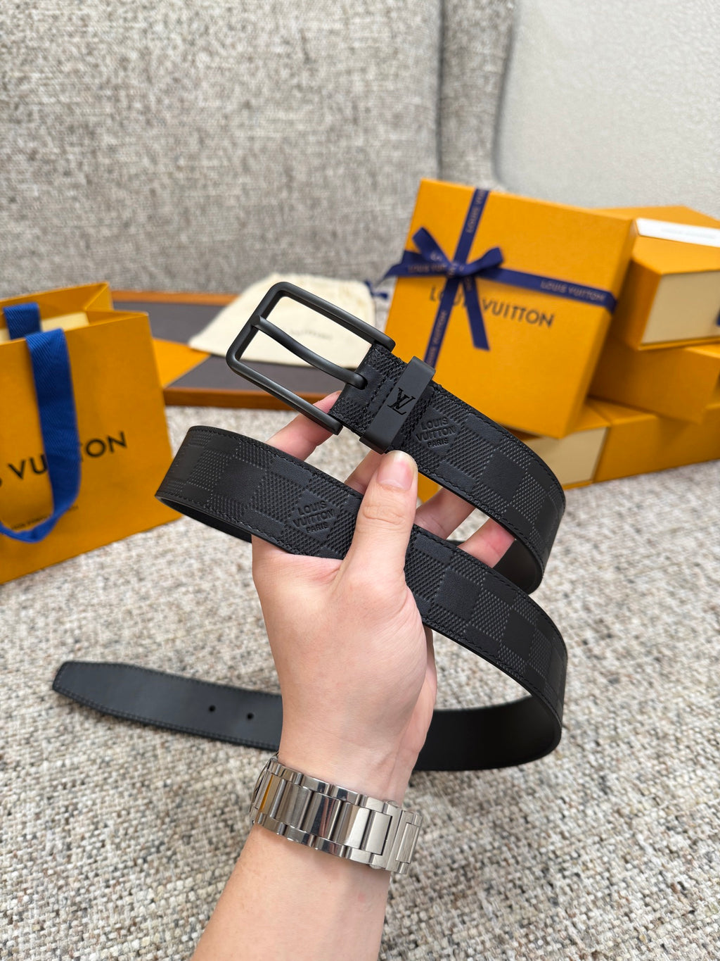 Lv belt