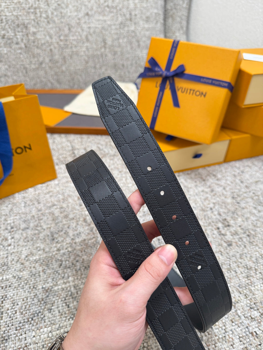 Lv belt