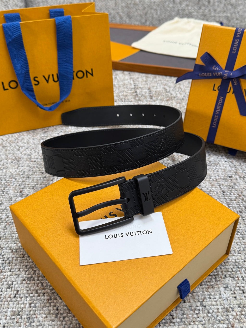 Lv belt
