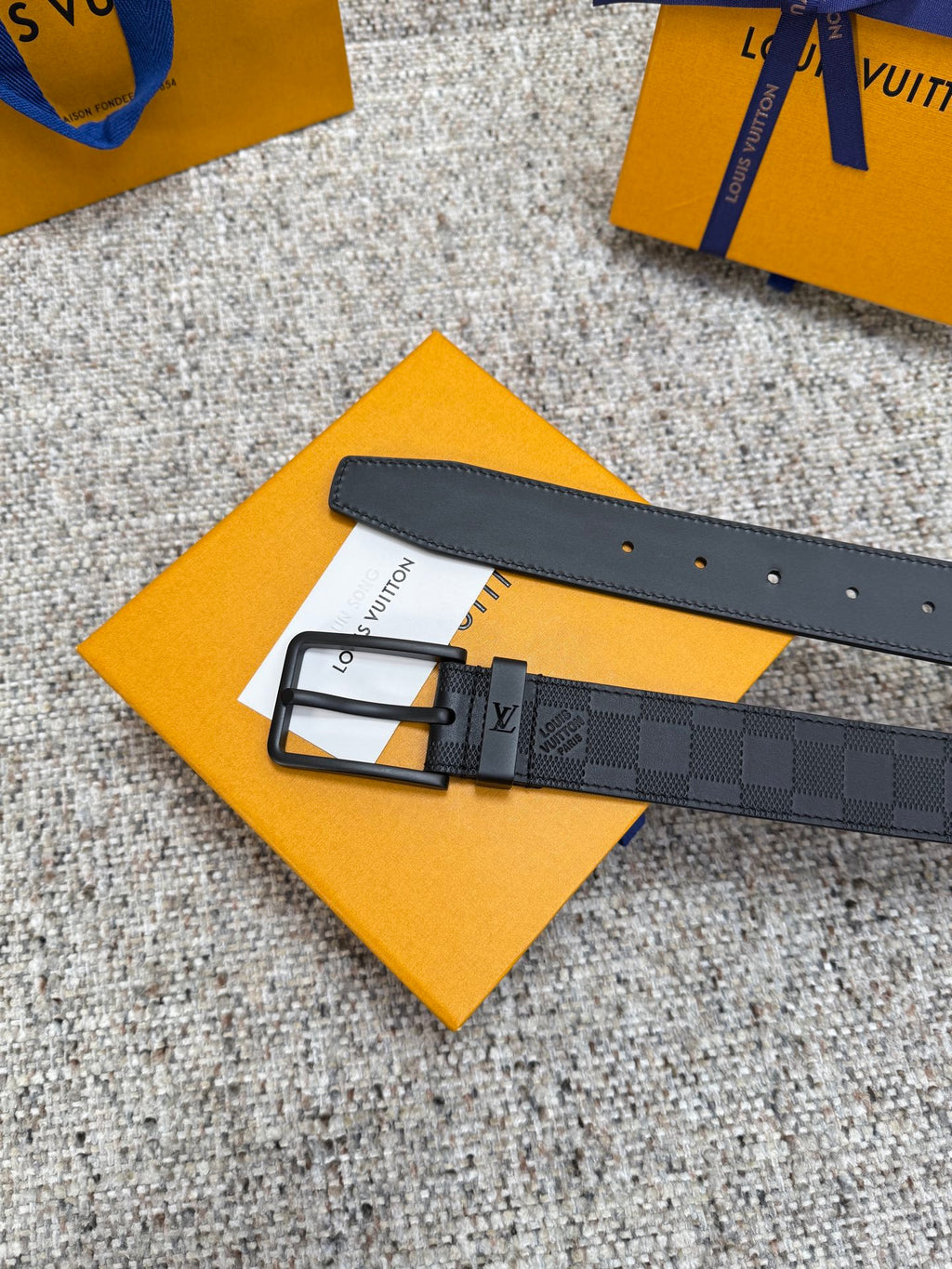 Lv belt