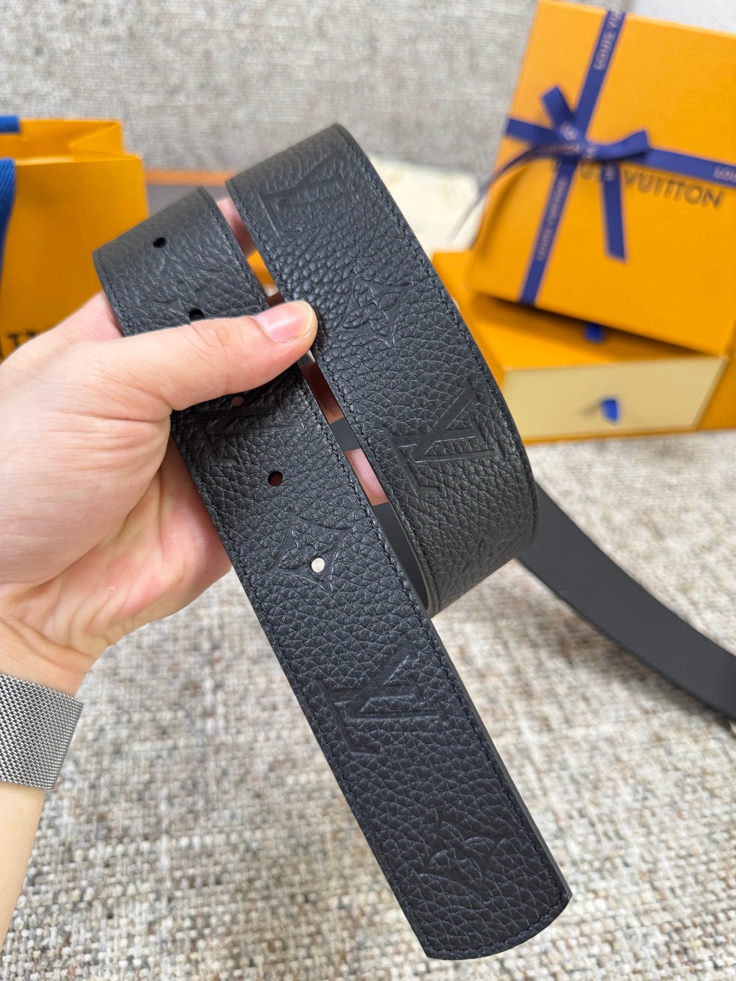 Lv belt