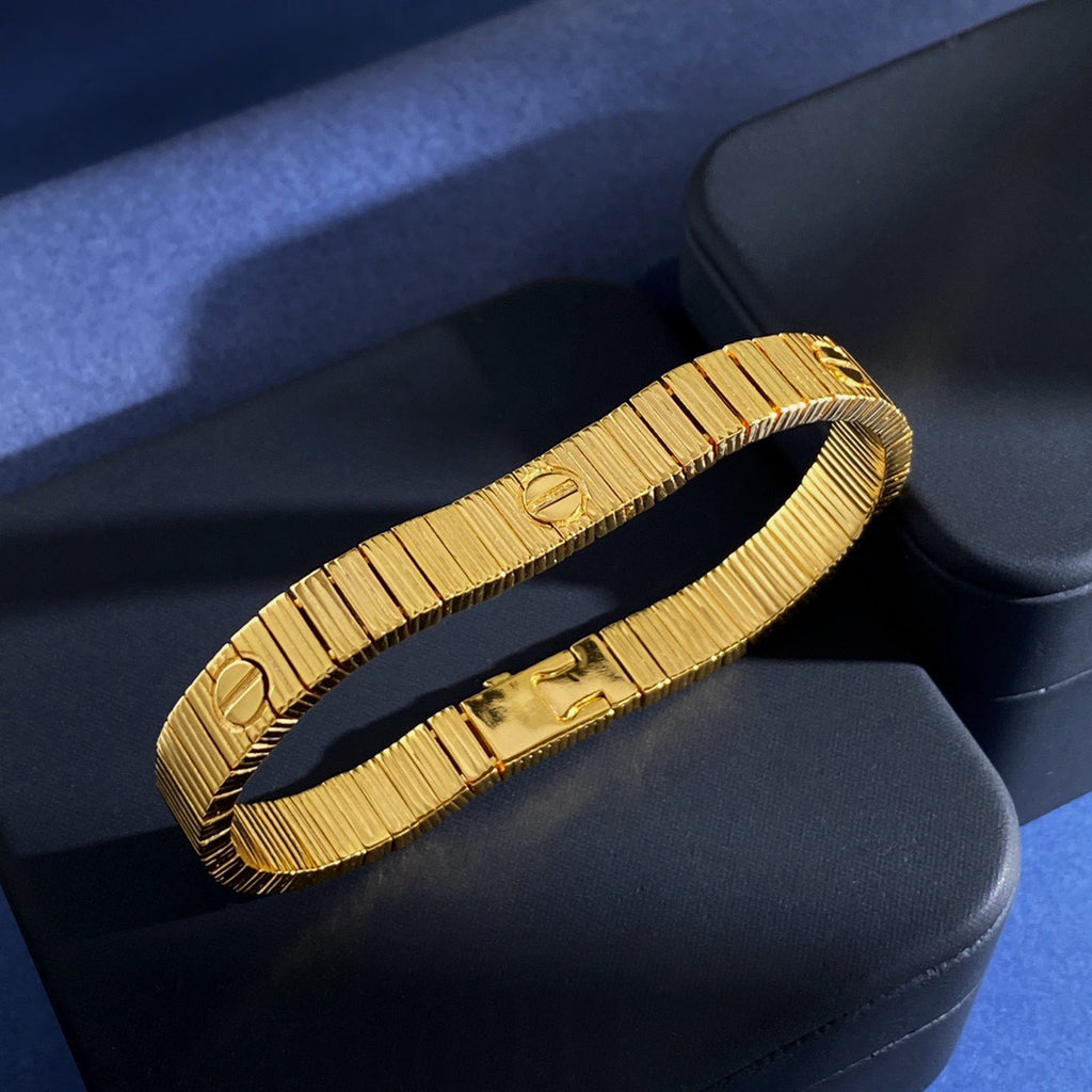 Ca bracelet