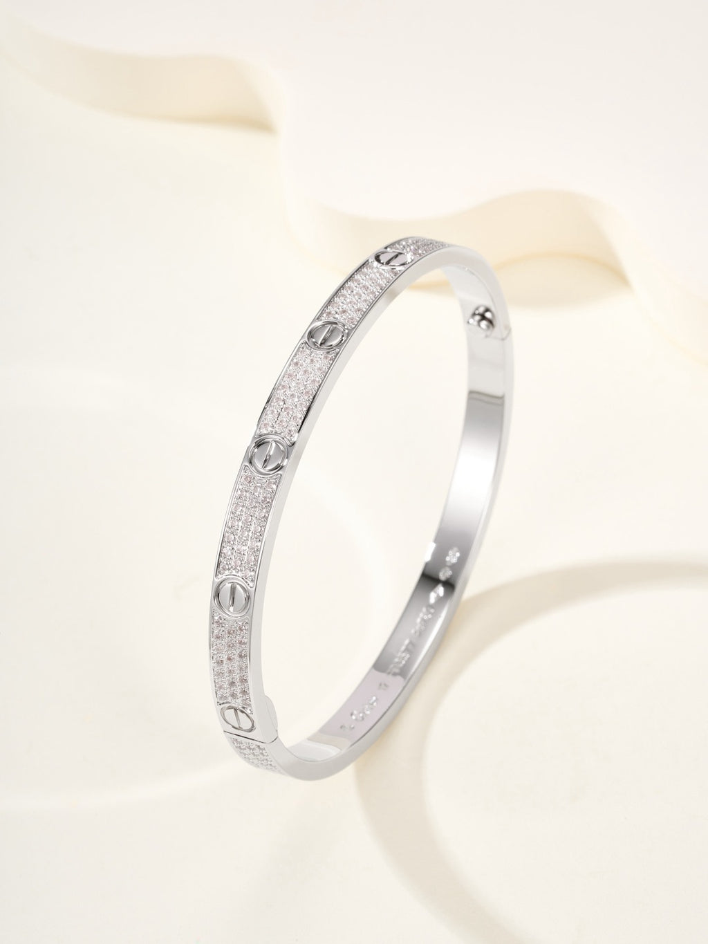 Ca bracelet