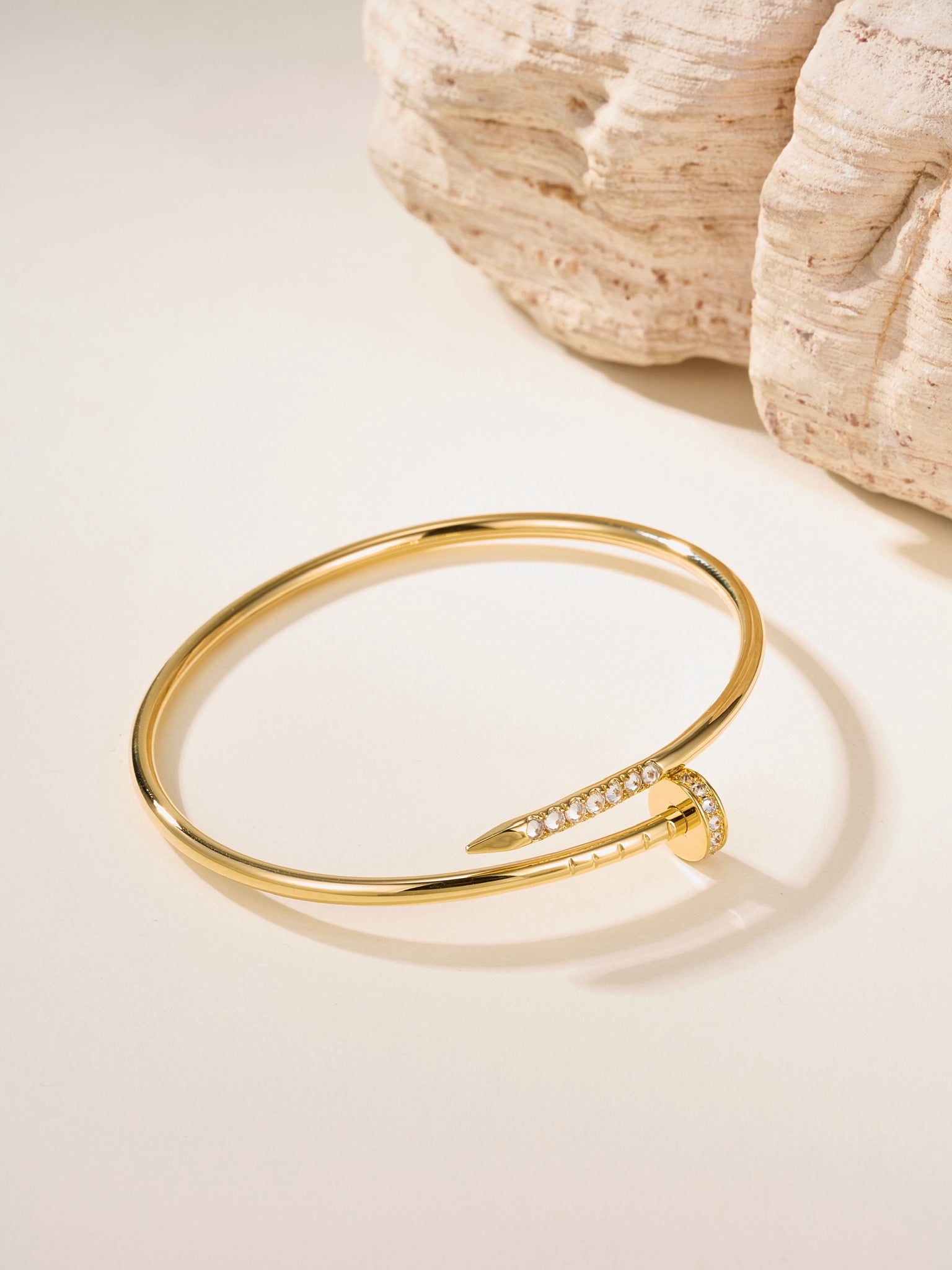 Ca bracelet