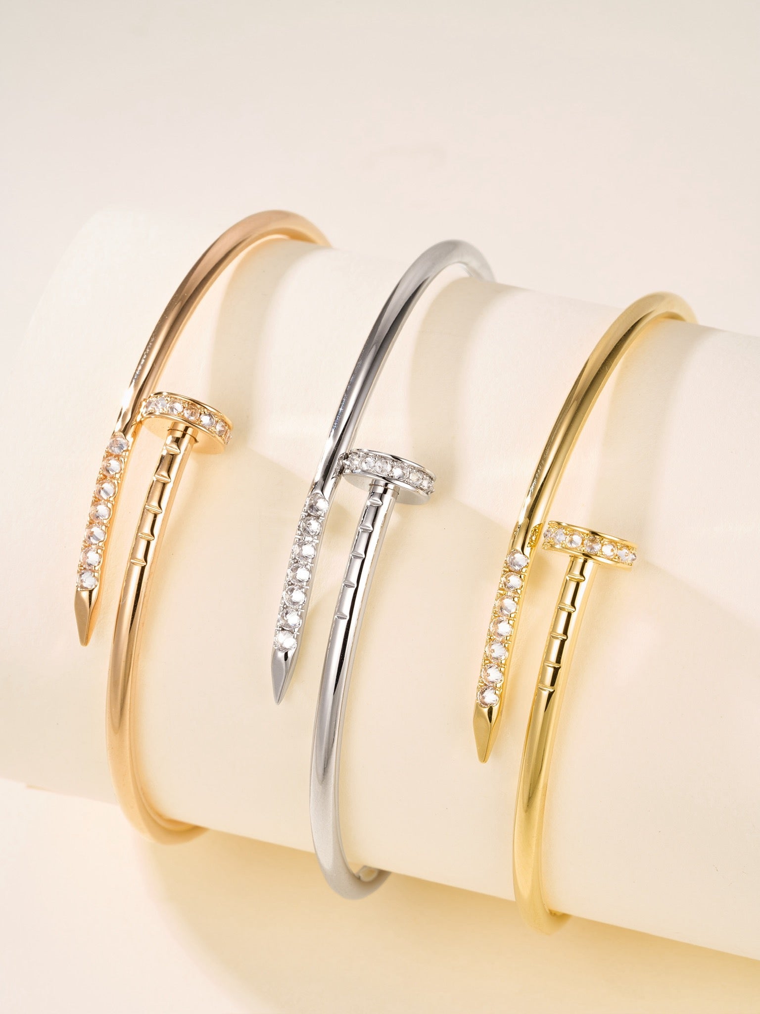 Ca bracelet