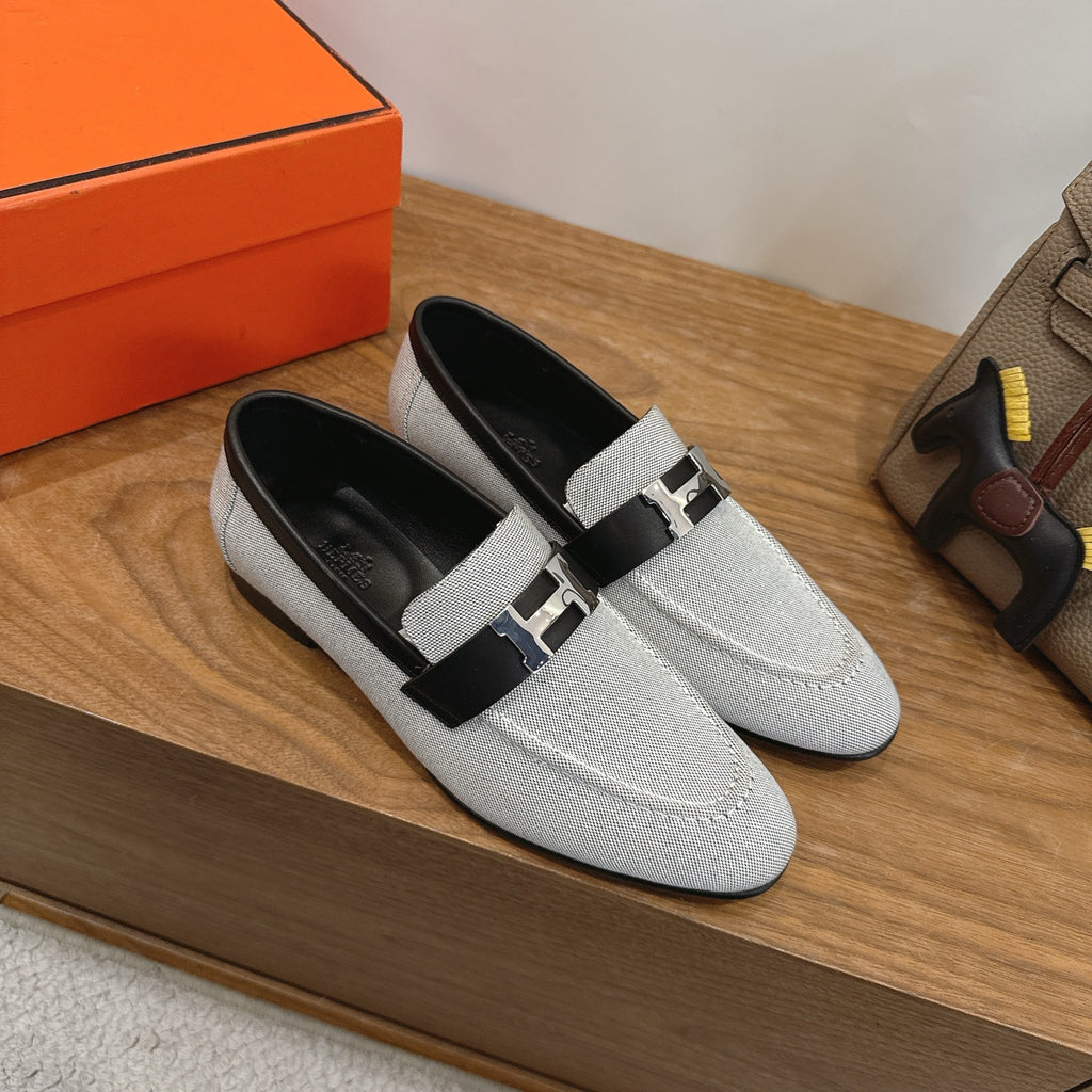 H shoes
