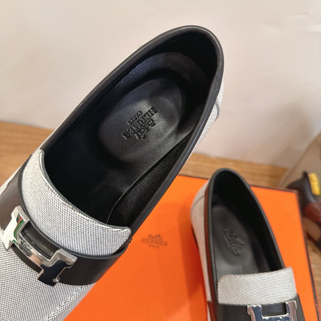 H shoes