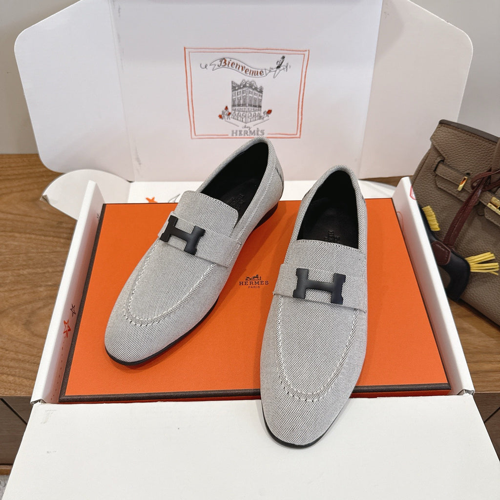 H shoes
