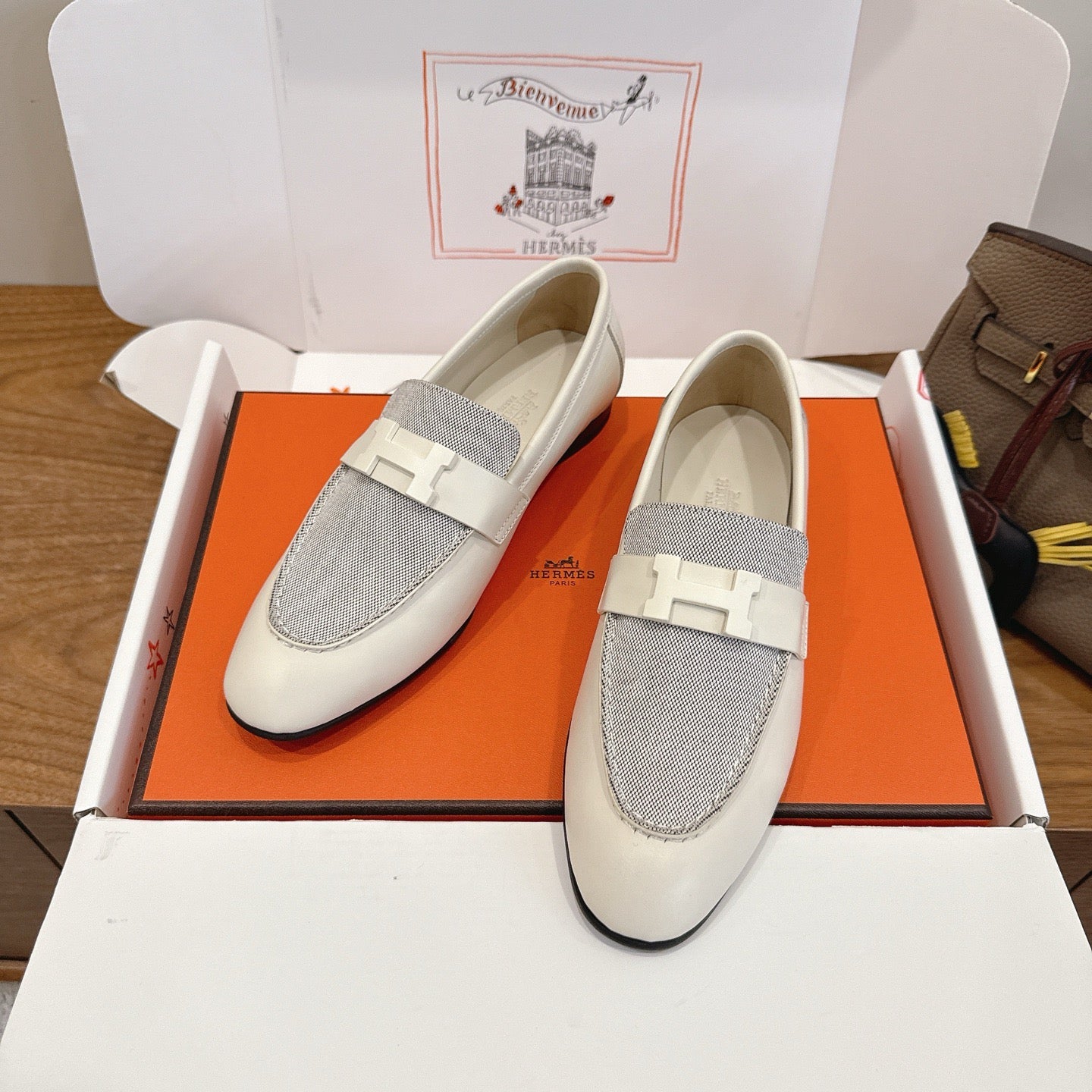 H shoes
