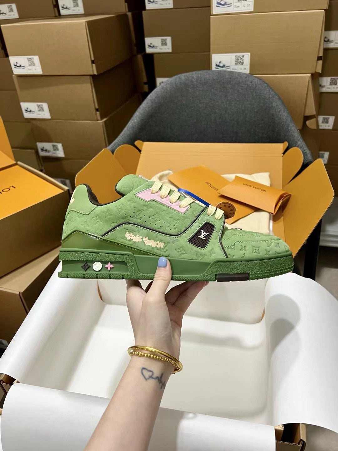 Lv trainer