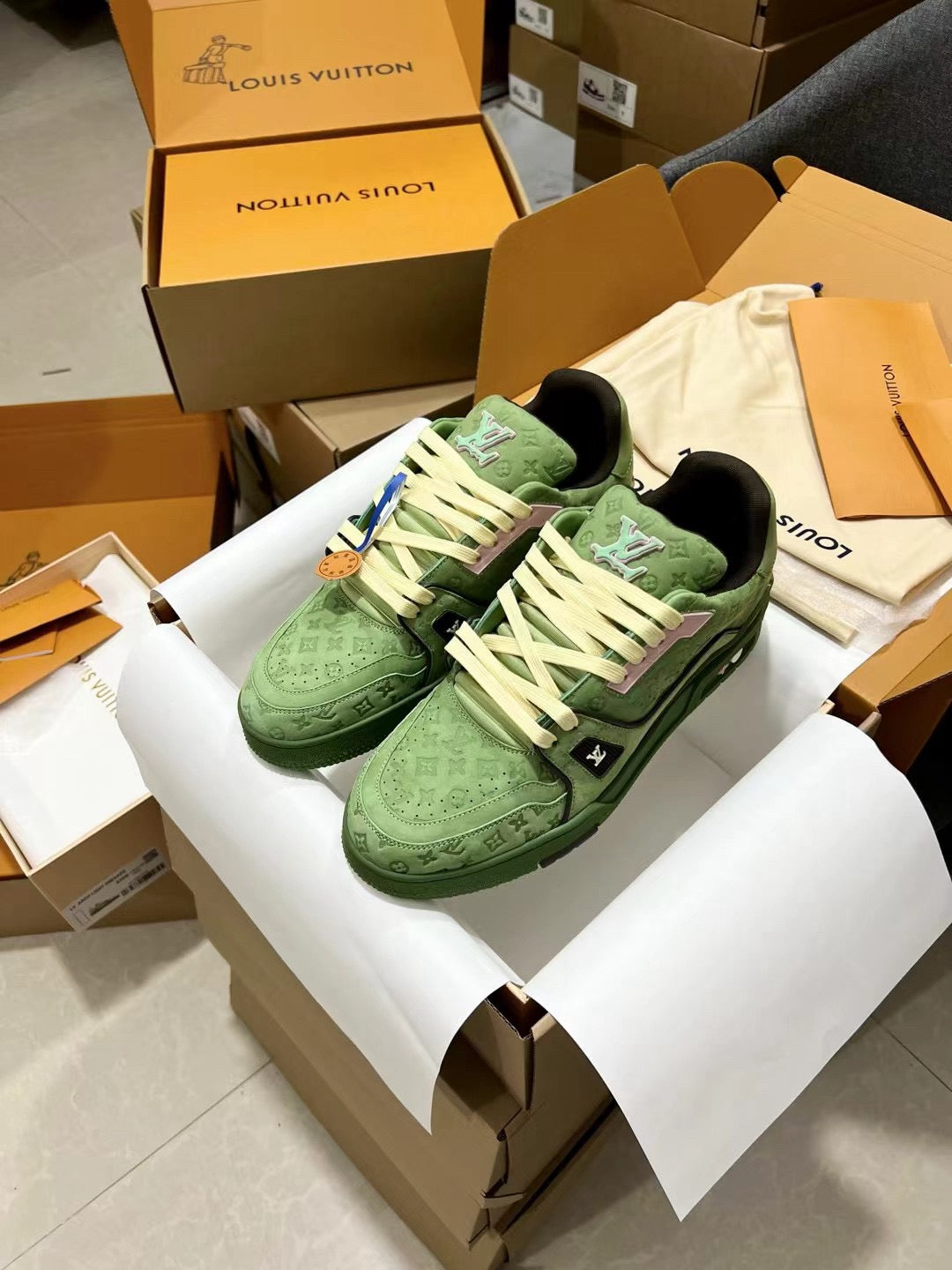 Lv trainer