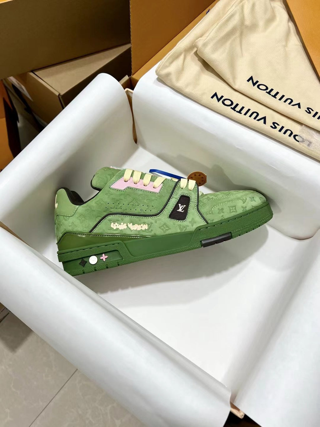 Lv trainer