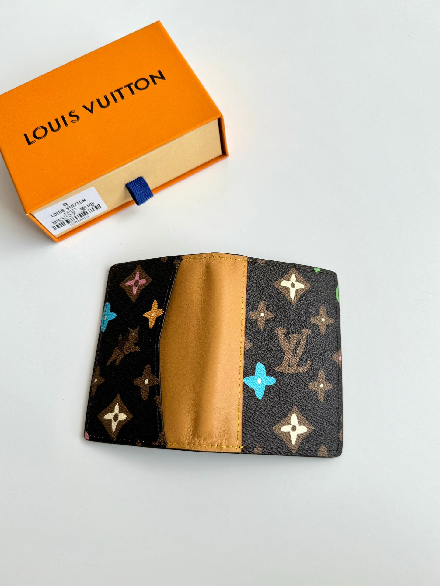 Lv Card holder