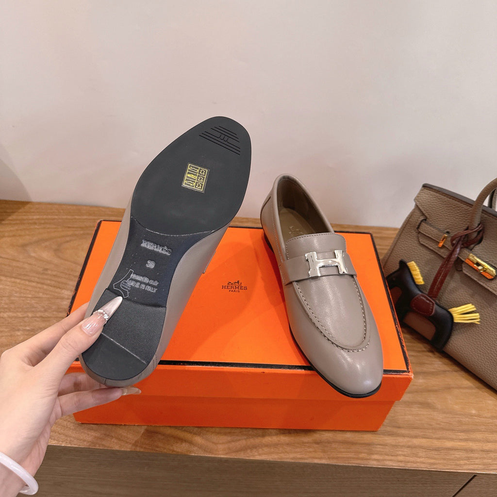 H shoes