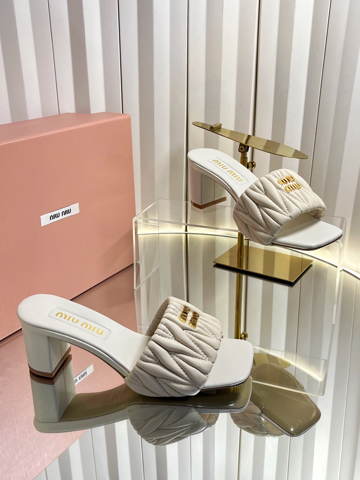 miumiu shoes