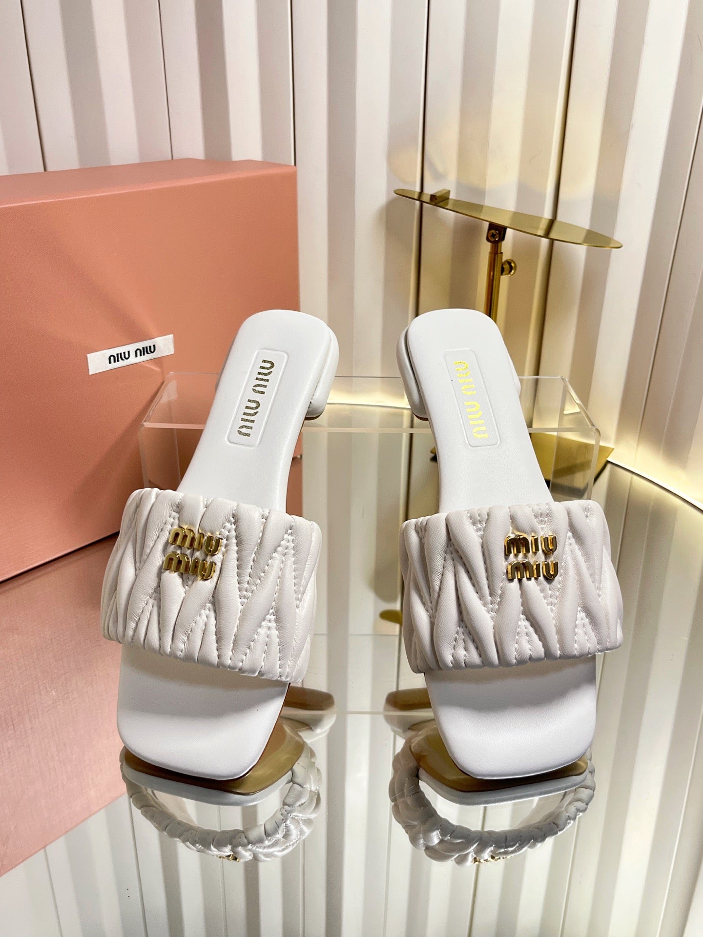 miumiu shoes
