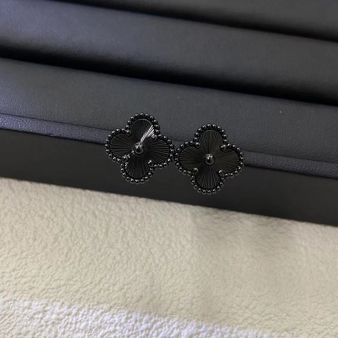 vca earrings