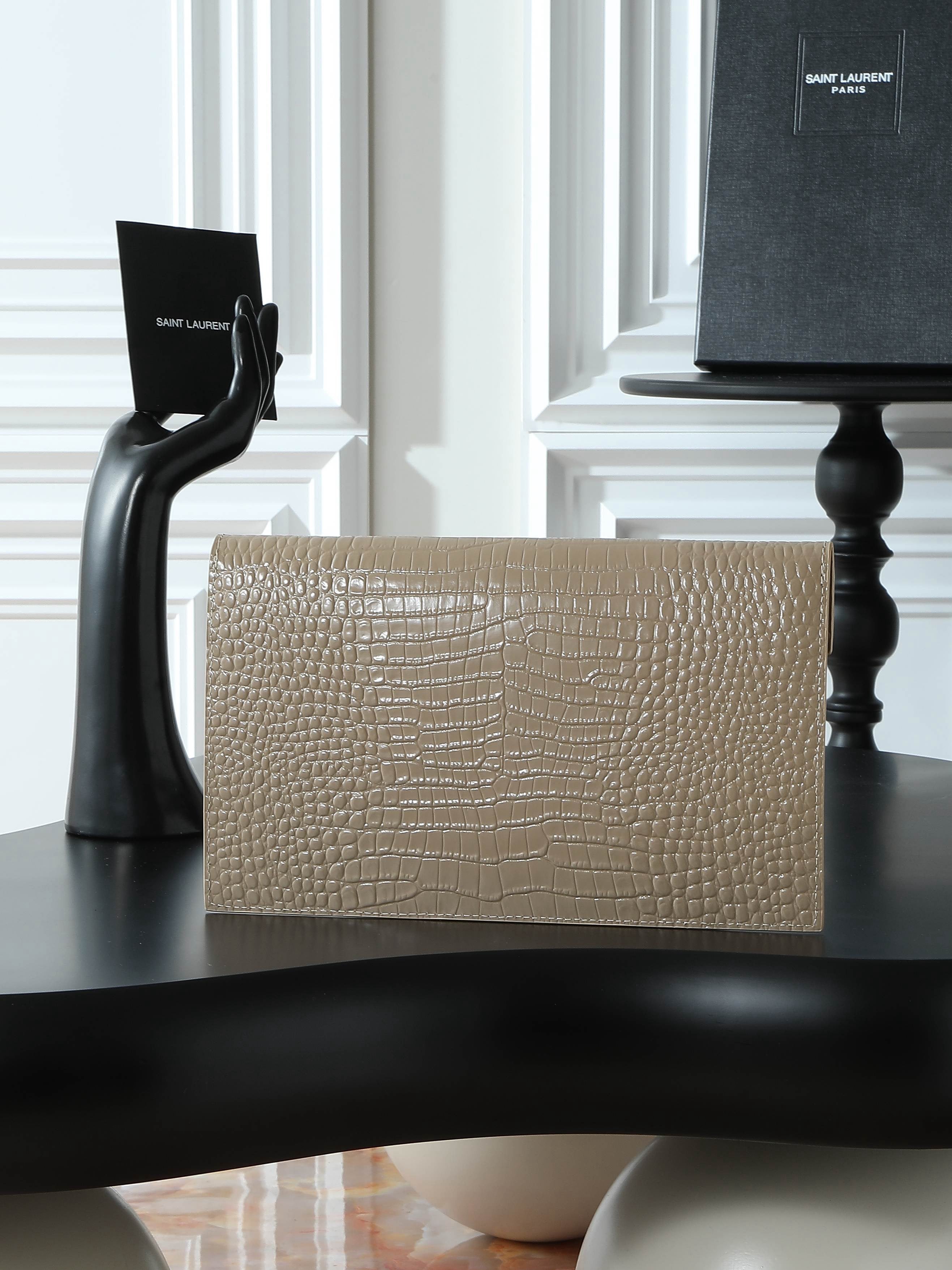 Ysl clutch bag