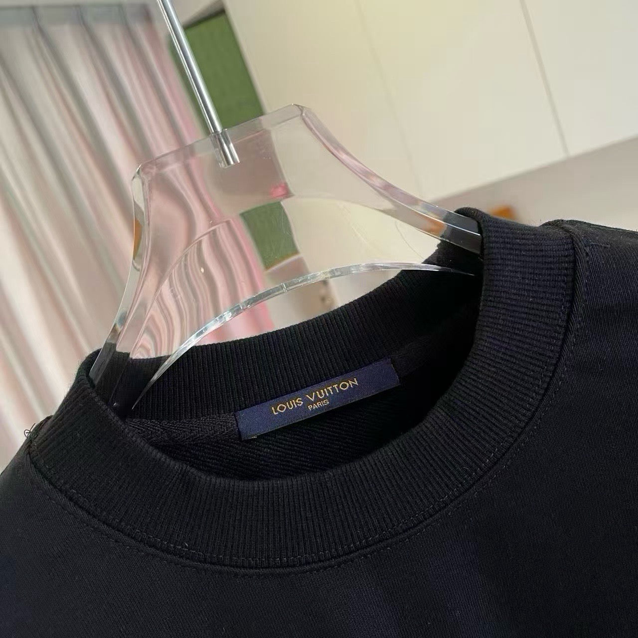 LV