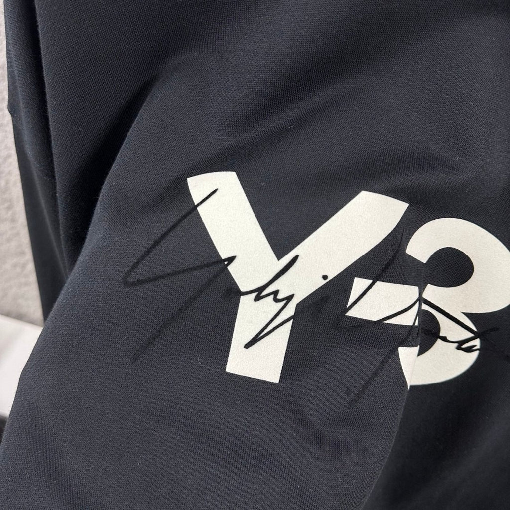 Y3