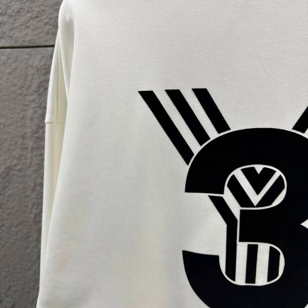 Y3