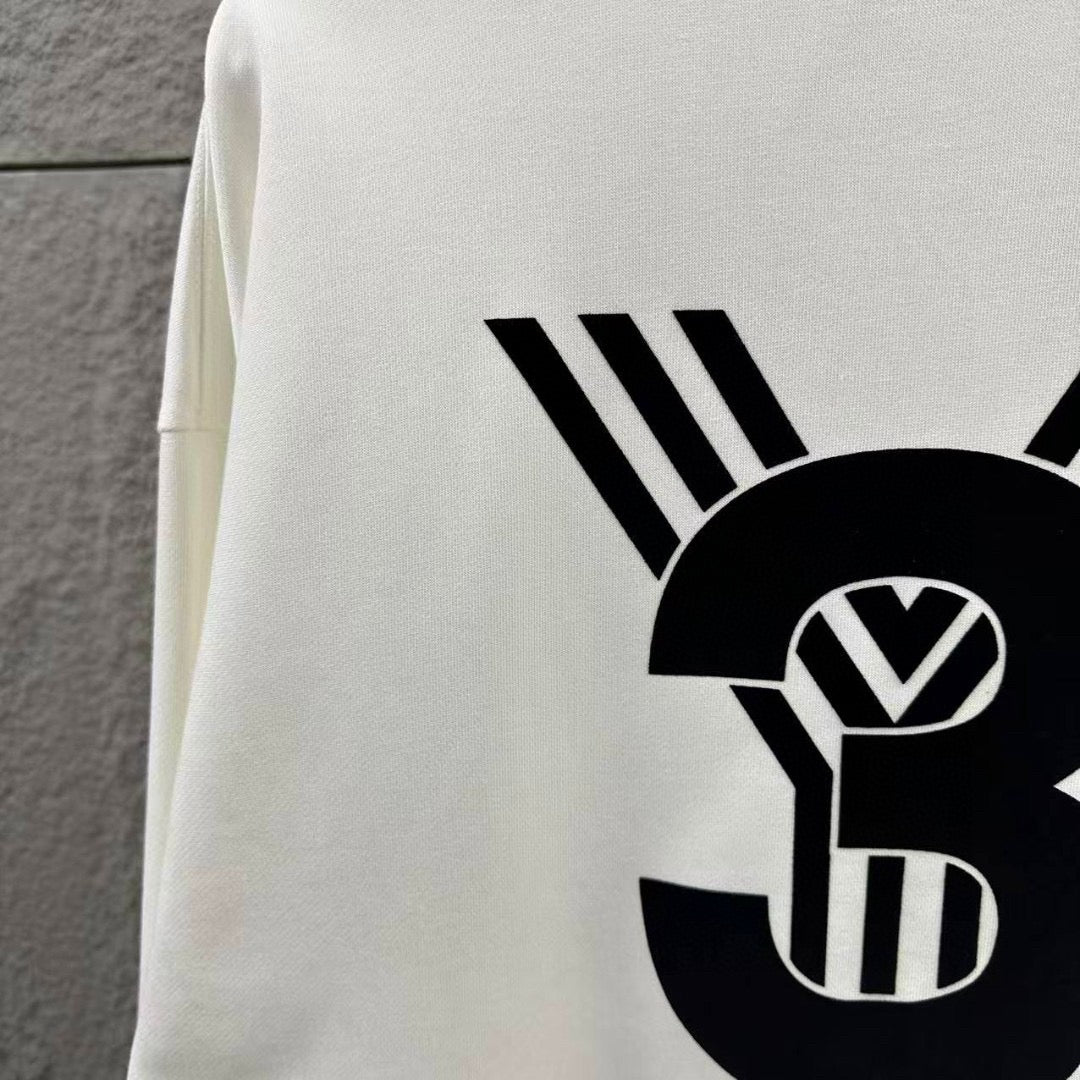 Y3