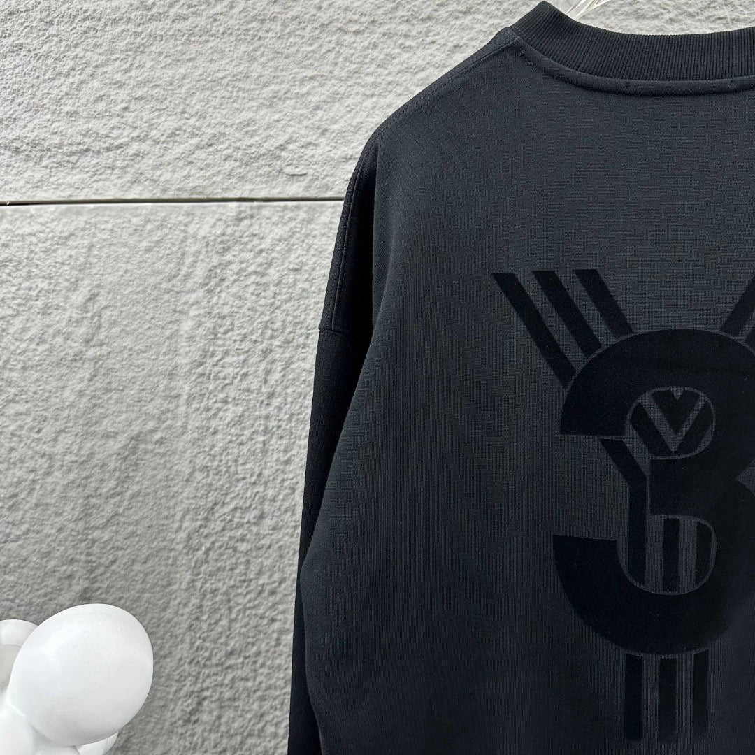 Y3