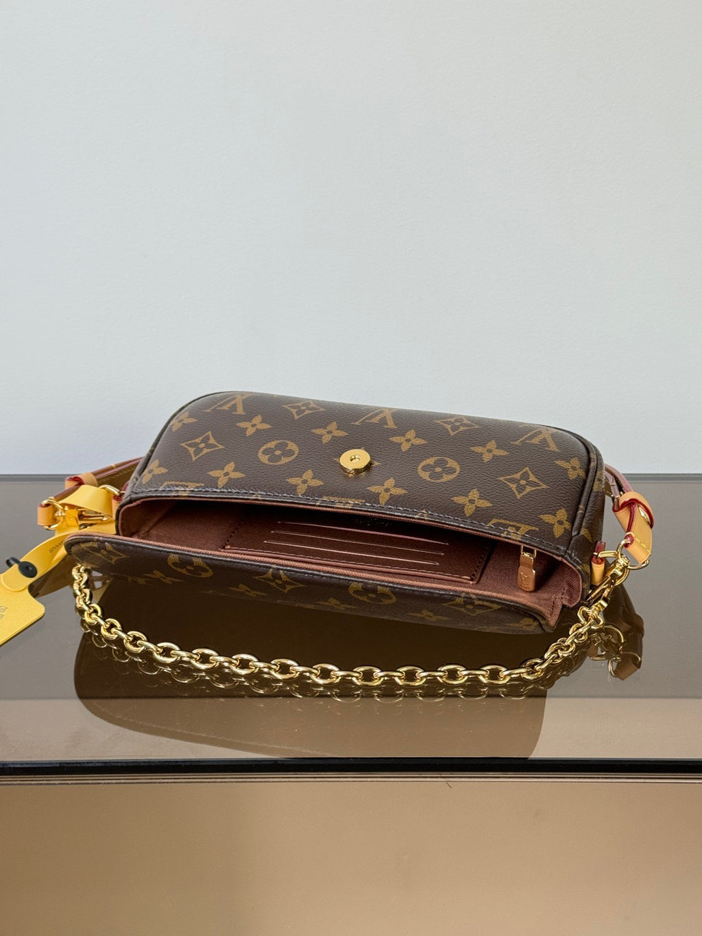 Lv bag
