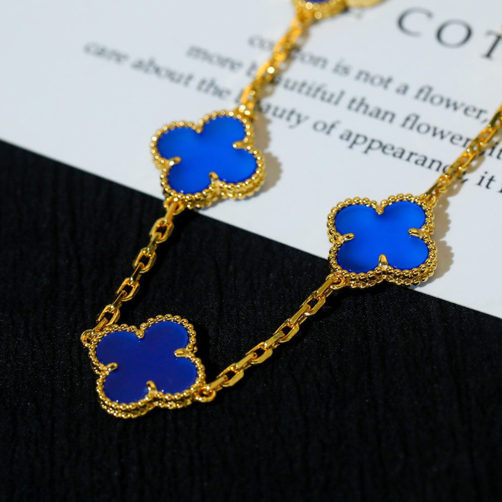 vca bracelet