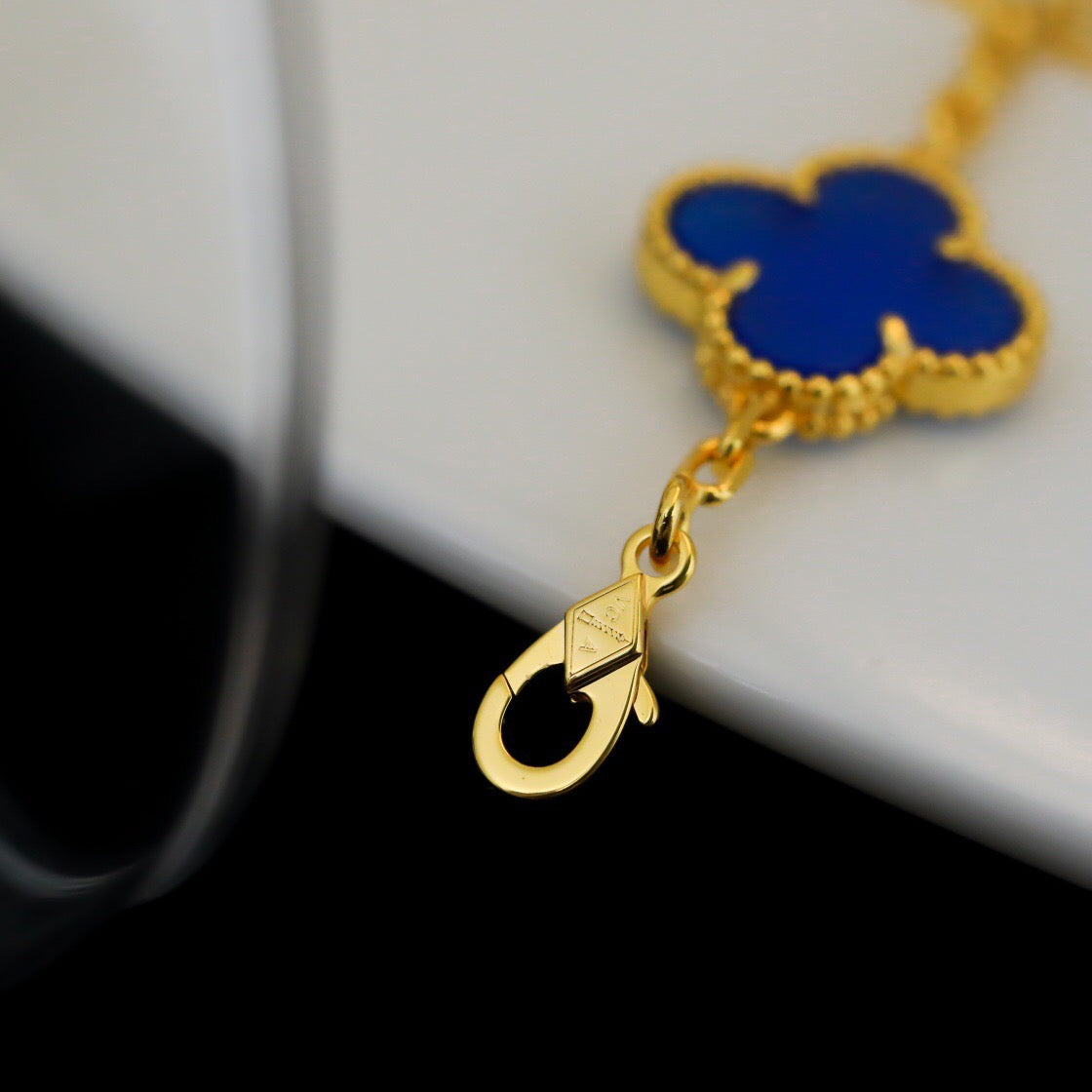 vca bracelet