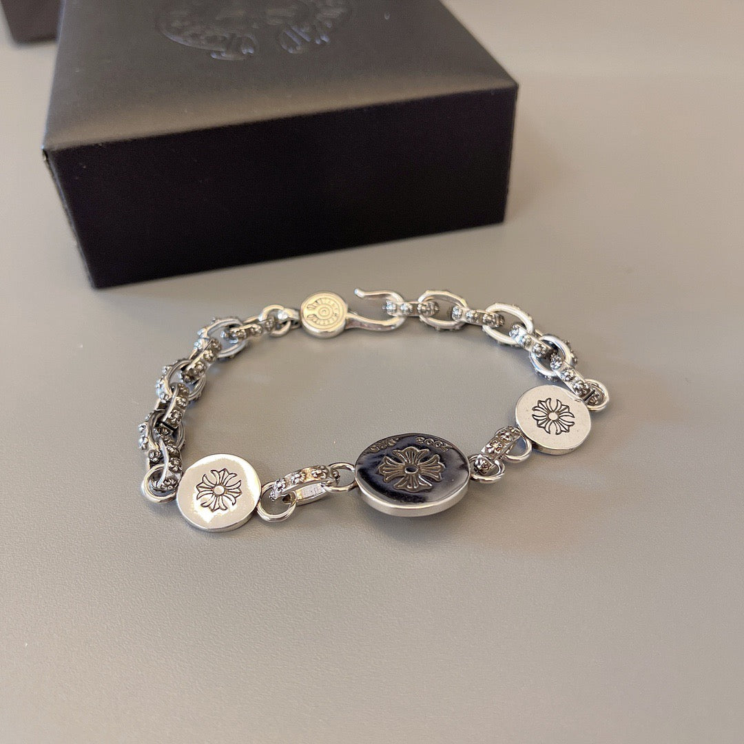 Chrome hearts