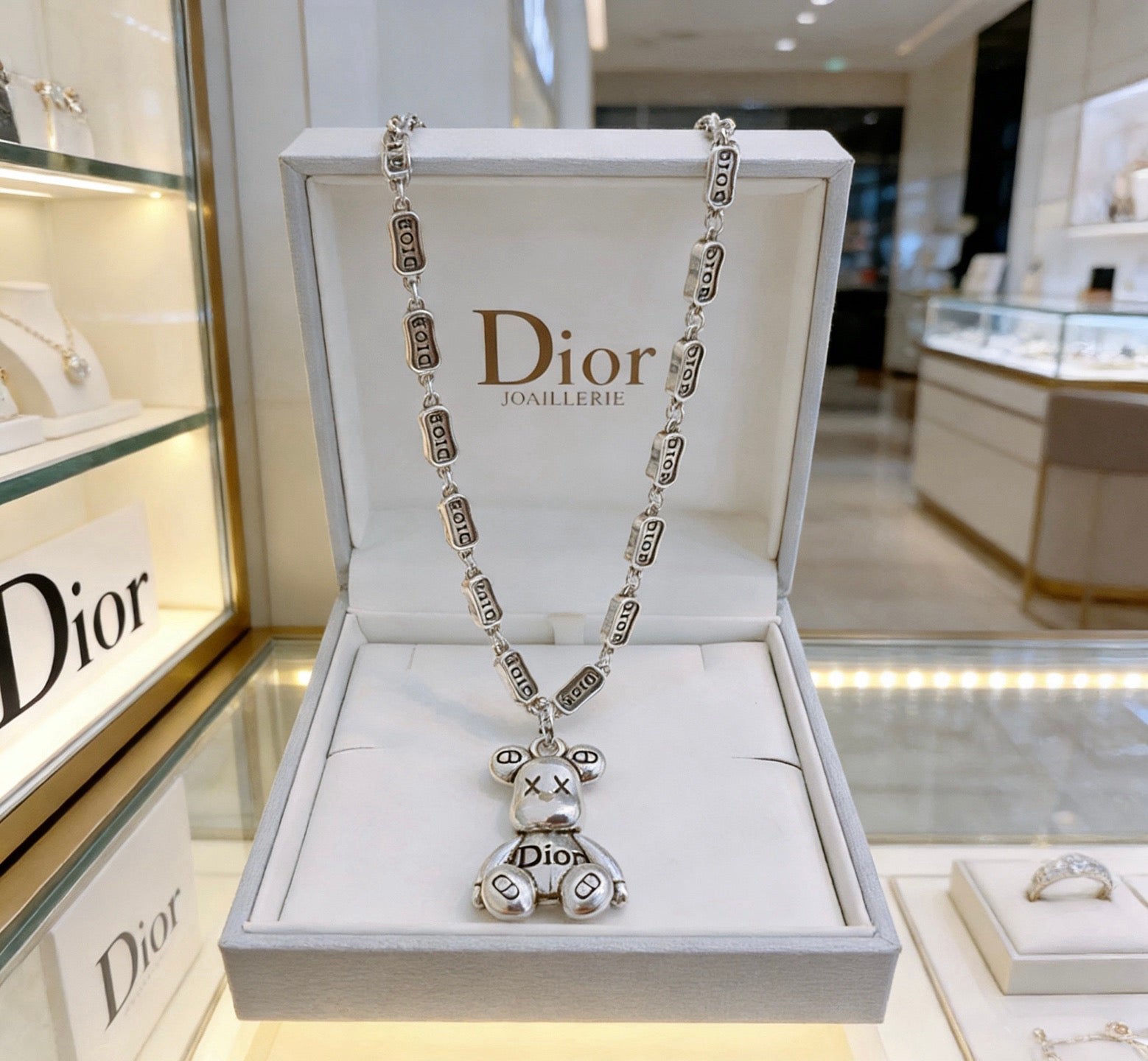 Men’s jewelry