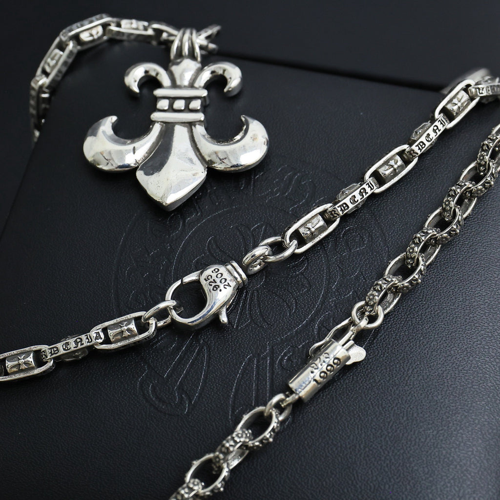 Men’s jewelry