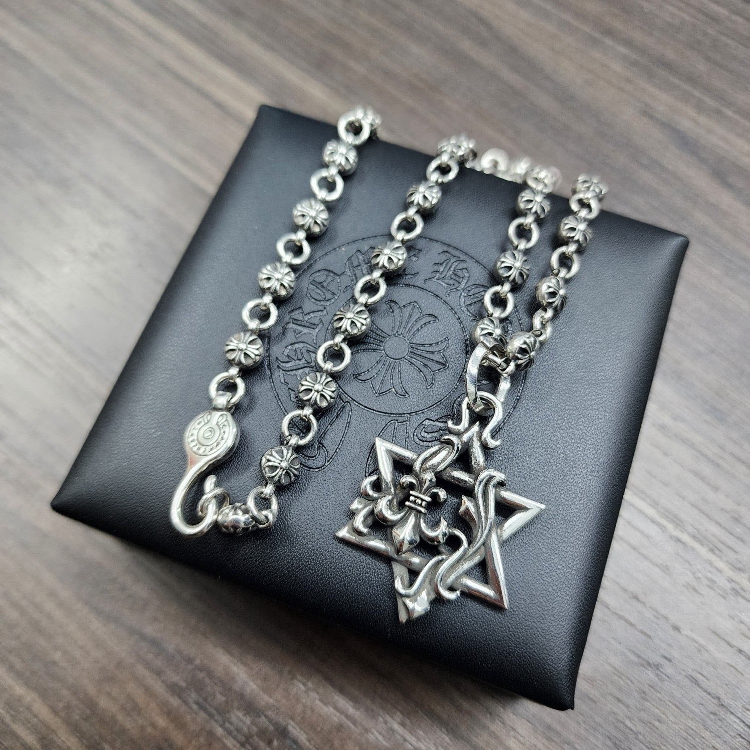 Men’s jewelry