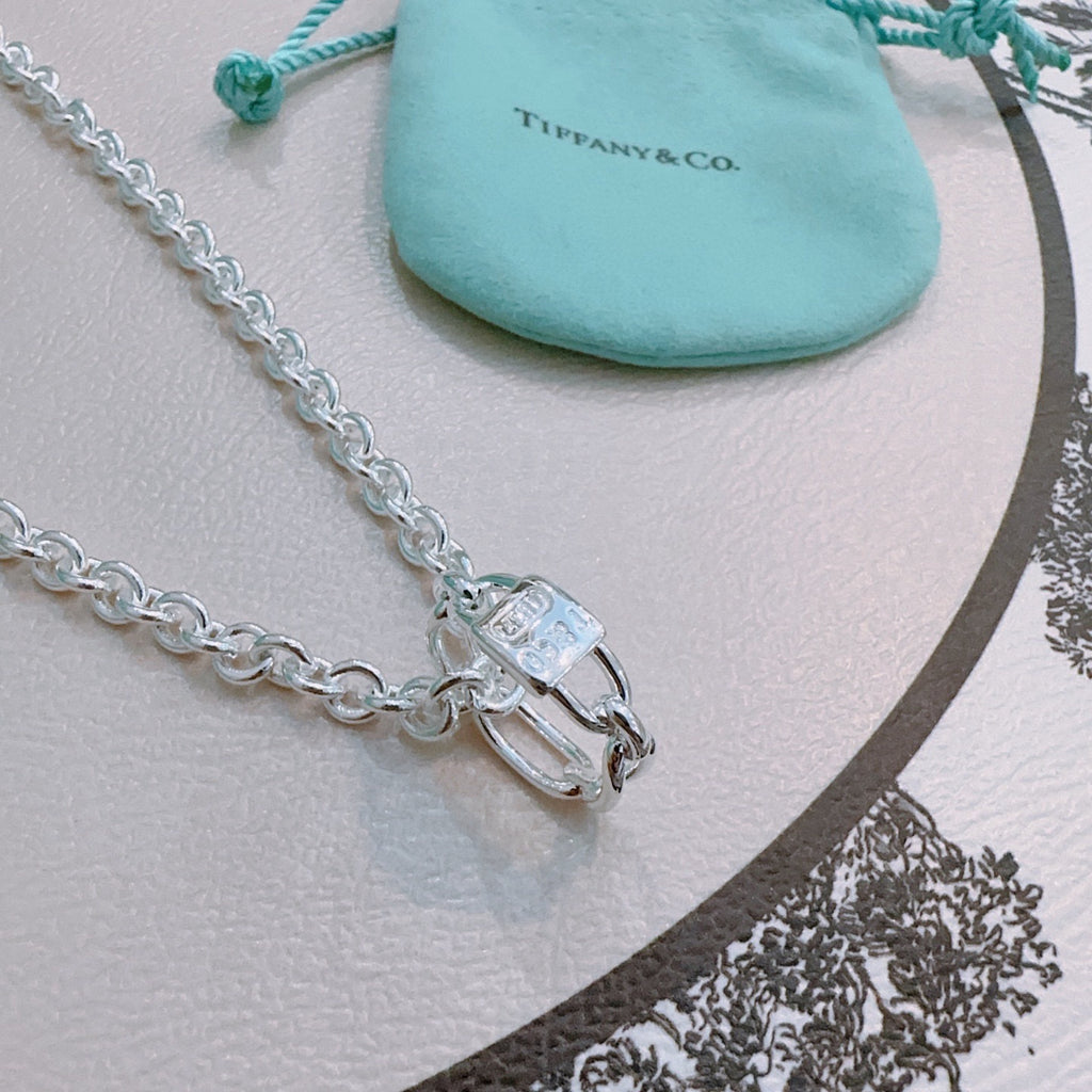 Men’s jewelry