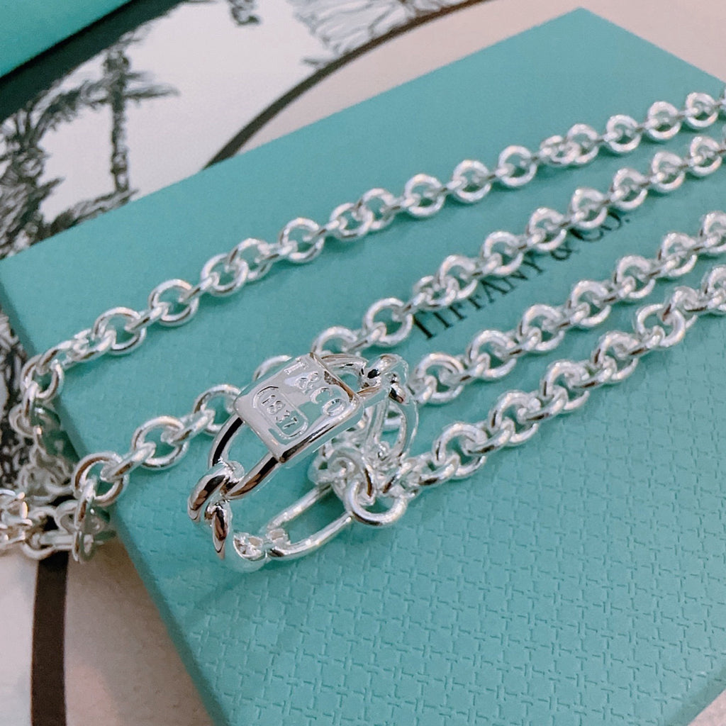 Men’s jewelry