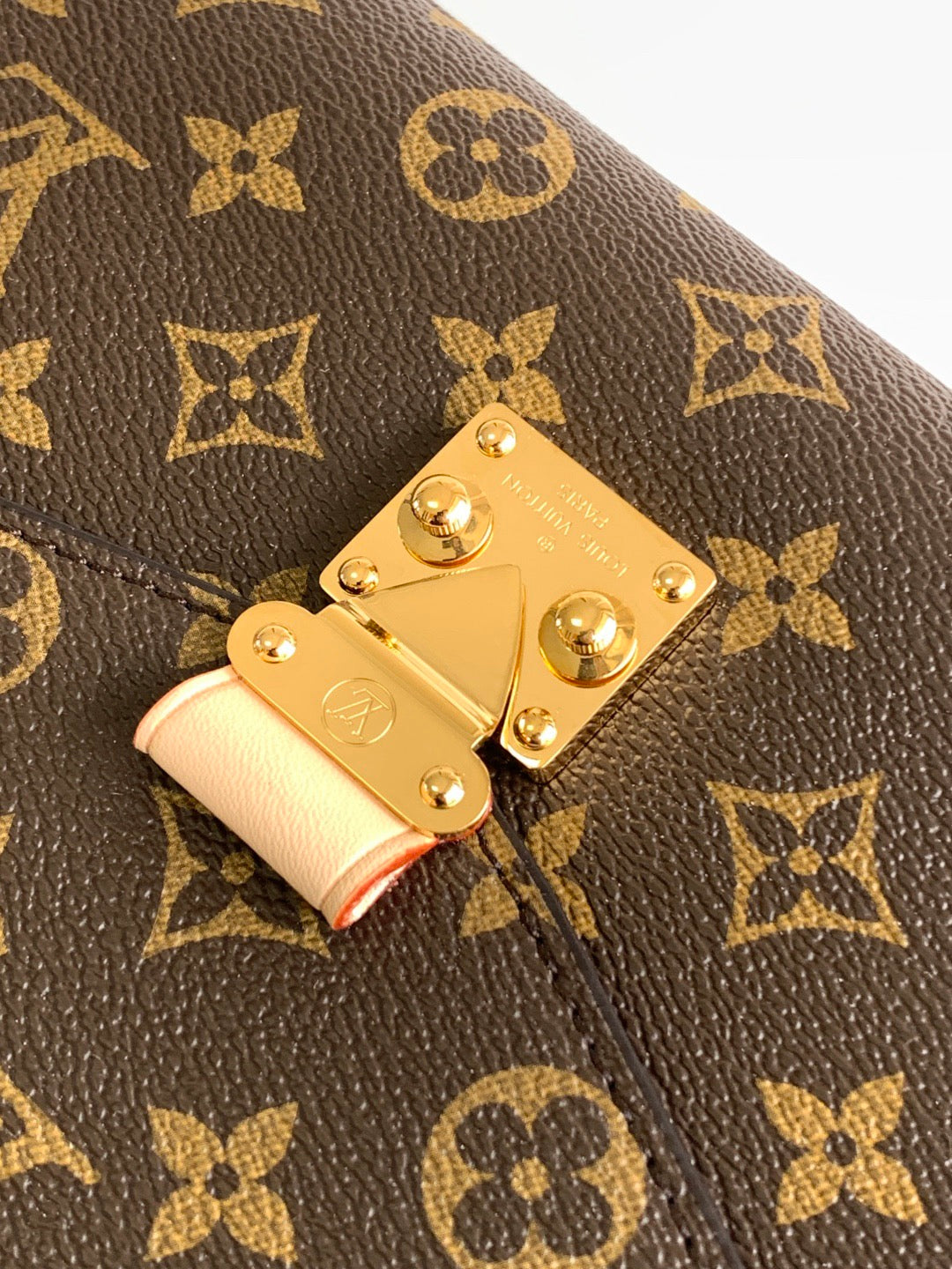 Lv Bag