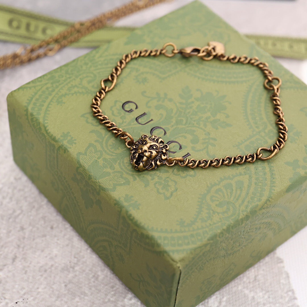 Men’s jewelry