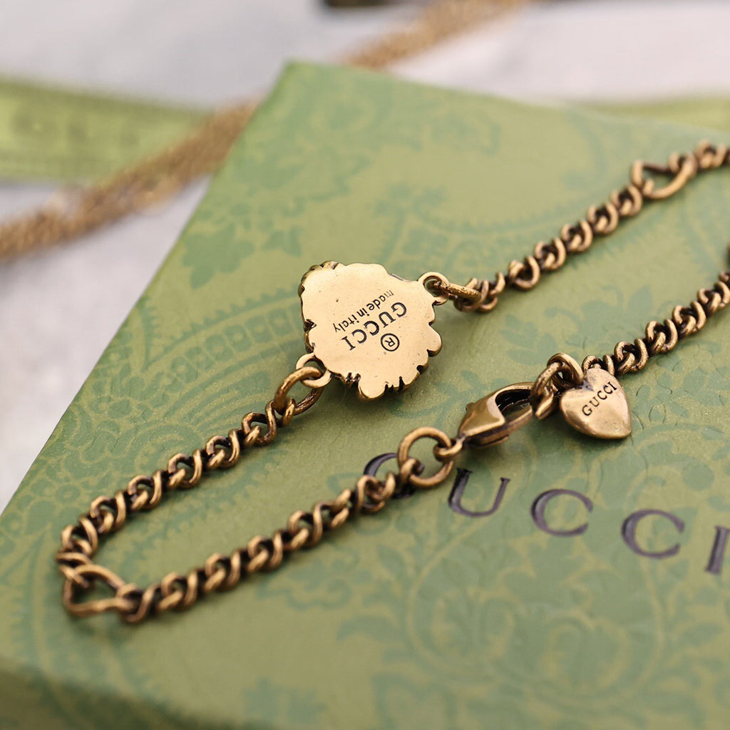 Men’s jewelry