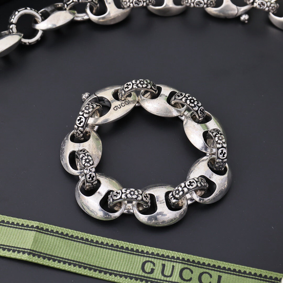 Men’s jewelry